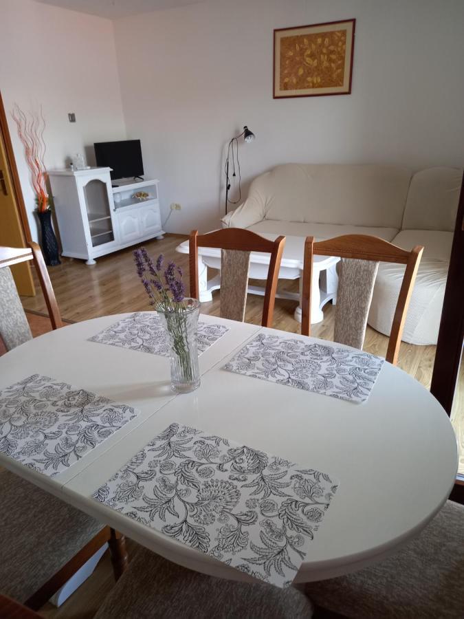 Apartments Vrdoljak 파그 외부 사진